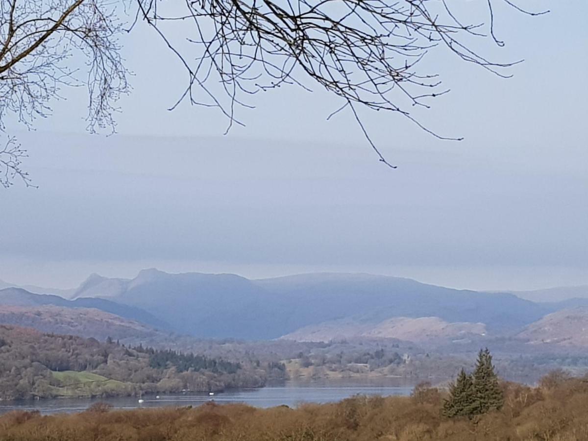 Marina Boathouse, Lake Windermere Lets Боунес-он-Уиндермер Экстерьер фото
